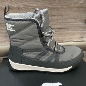 Sorel Whitney ll Short Lace Boot